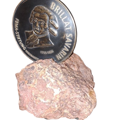 Brillat-Savarin-Plakette auf zum Plakettenträger passenden Stein